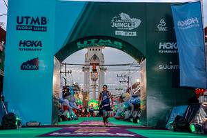 BIB: 
                            <button type="button" onclick="openModal(24863062)" class="btn btn-primary btn-sm float-right btn-popup" data-toggle="modal" data-target=".modal-high-quality">
                        <i class="fas fa-shopping-cart"></i> Add to Cart
                    </button>
                                            <button type="button" onclick="isThisMe(24863062, true)" class="btn btn-success btn-sm float-right btn-popup btn-isme hidden" data-toggle="tooltip" data-placement="bottom" title="นี่คือรูปของคุณใช่ไหม คลิกที่นี่เพื่อเอาเข้าอัลบั้ม">
                        <i class="fas fa-plus"></i> Add to album
                    </button>
                    <button type="button" onclick="isThisMe(24863062, false)" class="btn btn-warning btn-sm float-right btn-popup btn-isnotme hidden">
                        <i class="fas fa-ban"></i> Remove from album
                    </button>